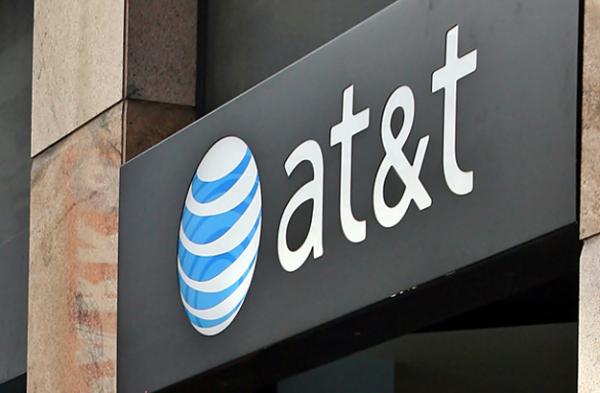 photo of AT&T brings back unlimited data plans, but there’s a big catch image