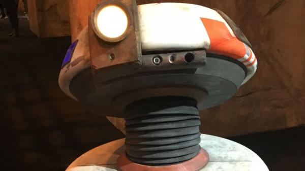 photo of This Mysterious New Droid Is Rolling Around the Star Wars Section at D23 Expo image
