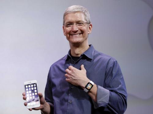 photo of Everyone Is In Love With The iPhone 6 (AAPL) image