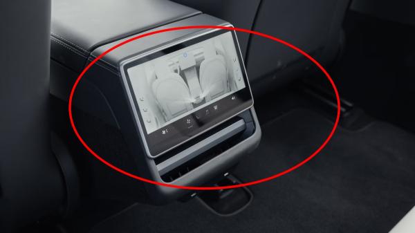 photo of Tesla is pushing Robotaxi features to owner cars with Spring Update image