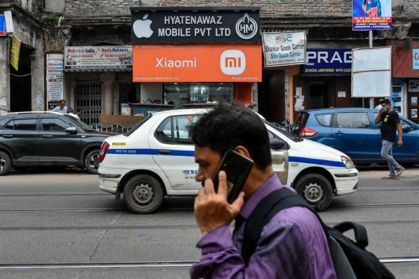 India mandates non-removable state cybersecurity app on all…