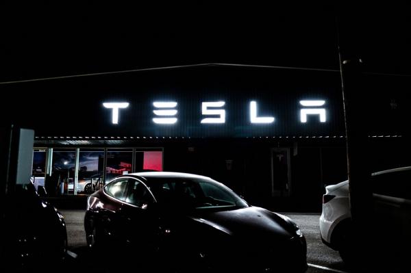 Record Tesla deliveries meet thin profit&hellip;