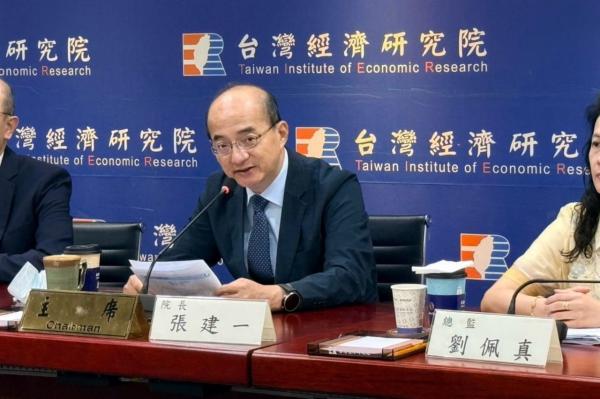 photo of TIER lifts Taiwan 2026 growth forecast and flags AI bubble risks image