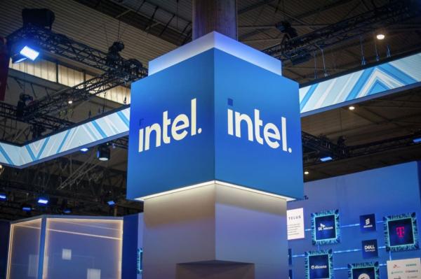 Samsung, Intel widen AI chip battle into&hellip;