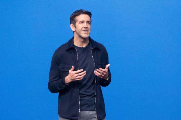 Apple's John Ternus puts iPhone at AI&hellip;