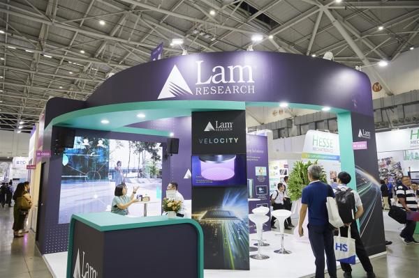 photo of Lam Research launches South Korea chip fund after 15,000-chamber milestone image