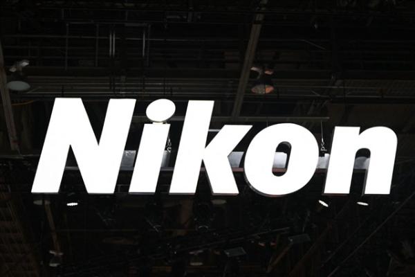 Nikon aims to reclaim market share with…