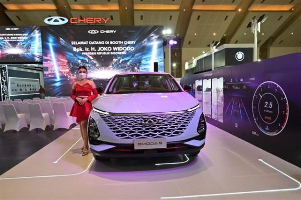 photo of Chinese automakers surge in Europe as plug-in hybrids outpace diesel image