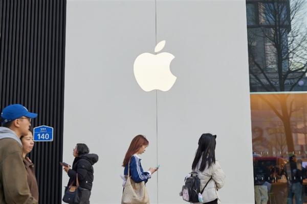 photo of TSMC’s 3nm crunch will keep Apple Mac supply constrained until 2nm ramps up image