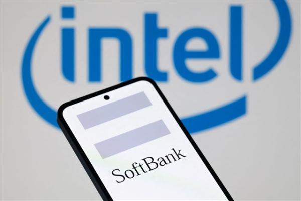 Intel challenges HBM leaders with XBM…