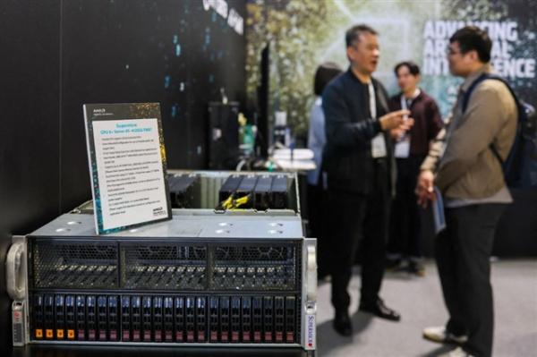 photo of Supermicro's record US$60 billion orders, tied to SpaceX, overshadow soft revenue image