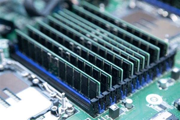 photo of Intel's reported DDR4 CPU revival expected to boost PC demand in second half image