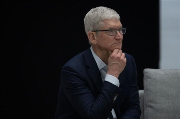 Apple's supply squeeze raises costs,…