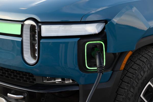 Rivian targets gas-powered Ford and…