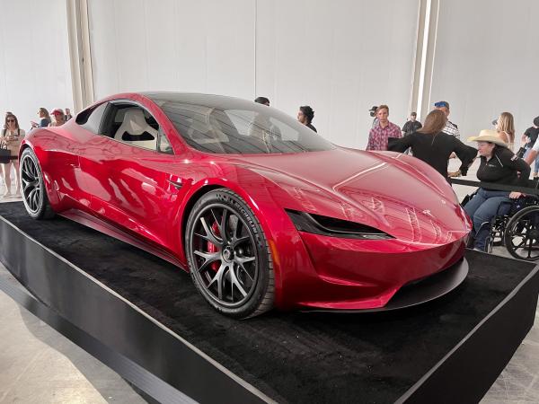 Tesla Roadster unveiling gets pushed&hellip;