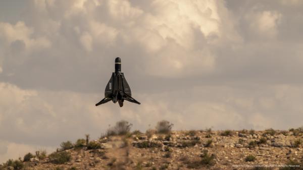 photo of Anduril unveils Roadrunner, “a fighter jet weapon that lands like a Falcon 9” image