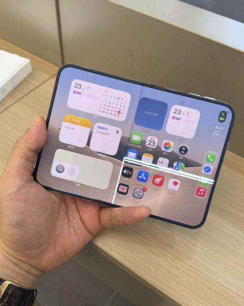 A YouTuber dissected an iPhone Duo and&hellip;
