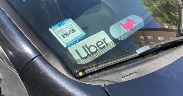 photo of Uber and Lyft are now required to pay Massachusetts drivers $32 an hour image