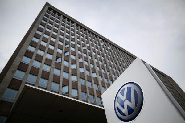 Volkswagen faces defining test as board weighs sweeping…
