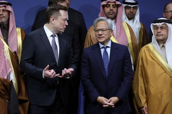 photo of Elon Musk, Jensen Huang see China closing lithography gap by 2030 image