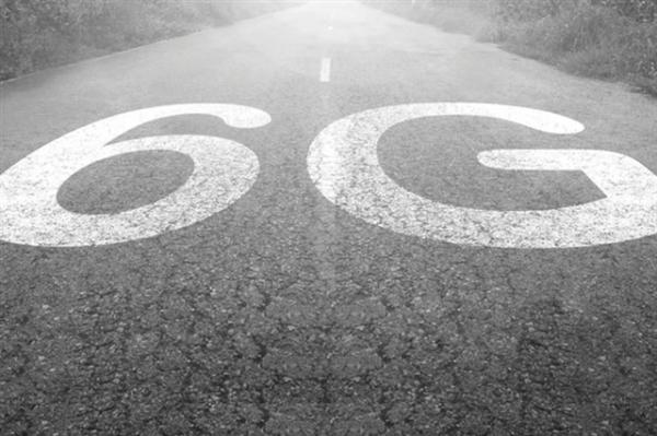 6G on the horizon: a glimpse into the future of mobile communication