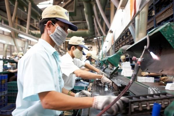 photo of Trump's Vietnam tariff deal eases some market uncertainty, but 40% transshipment clause raises new risks image