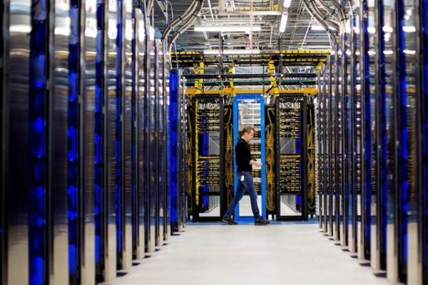 photo of HPE beats earnings expectations as networking strength offsets cloud softness image