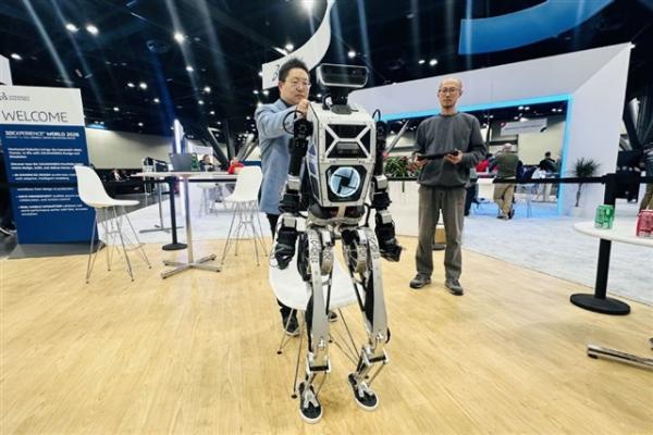 Taiwan chip firms quietly build robot&hellip;