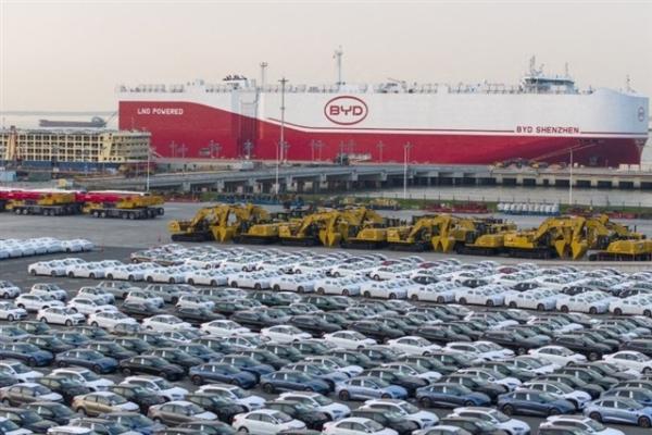 Exclusive: China's automakers leap&hellip;