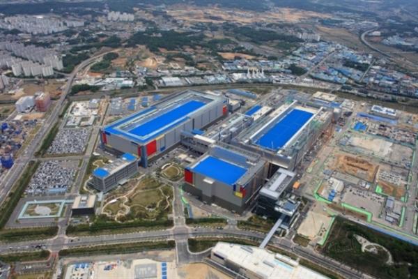Samsung's silicon photonics push adds…