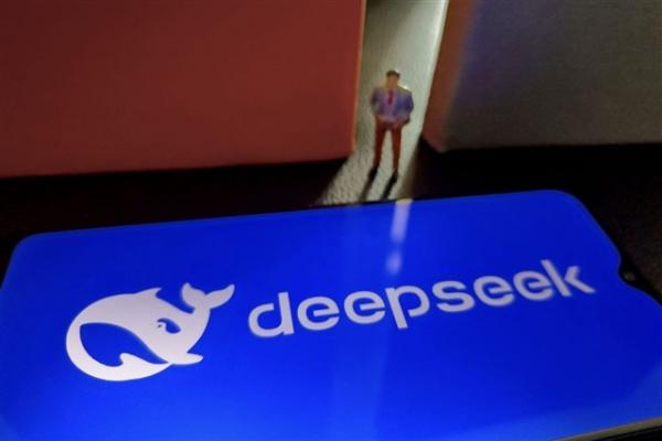 China pushes homegrown AI stack with…