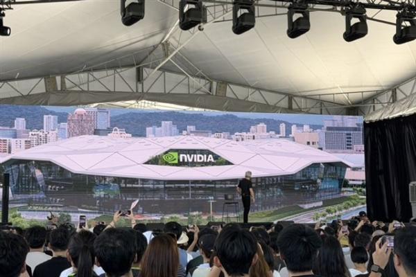 Jensen Huang: Taiwan is center of AI…