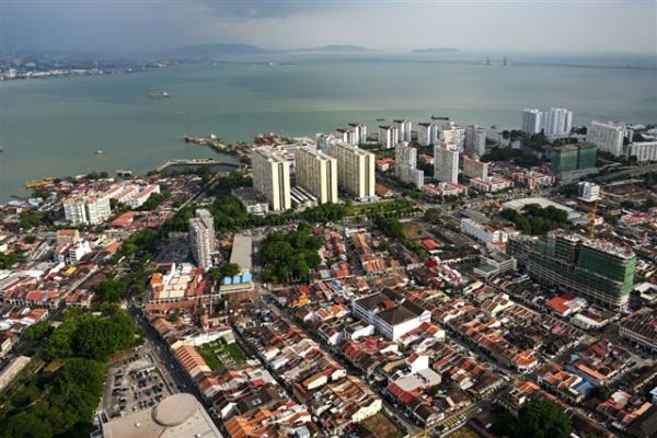 photo of Analysis: Chinese firms tap Singapore-Malaysia model to shed 'Made in China' label — but hurdles remain image