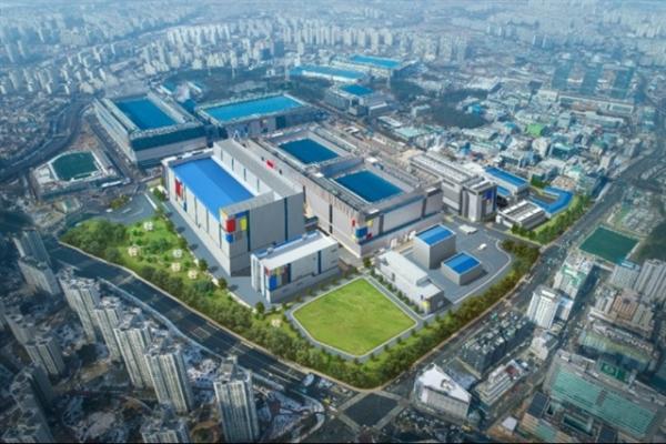 photo of Samsung's reported US$648 billion plan shifts focus to South Korea's chip belt image