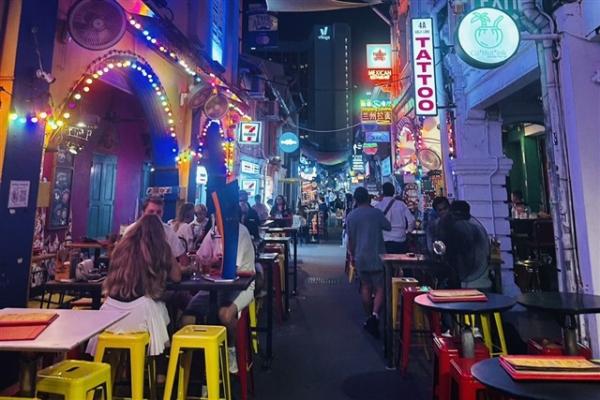 Middlemen emerge as ASEAN's No. 2 AI…