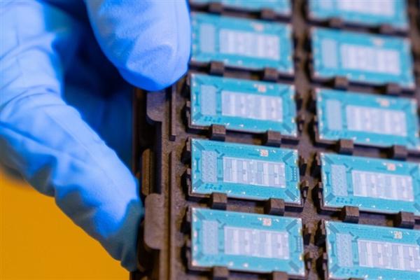 photo of Intel, China-based Lens Technology partner to explore glass substrate semiconductor packaging image