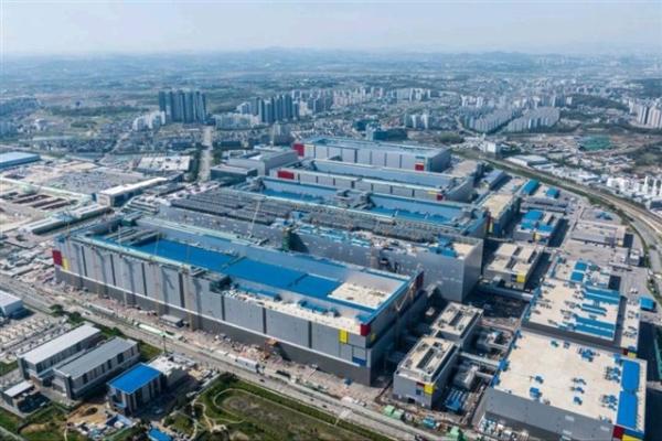 Samsung, SK Hynix race to secure&hellip;