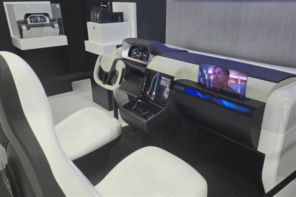 Tandem OLED clears key automotive&hellip;