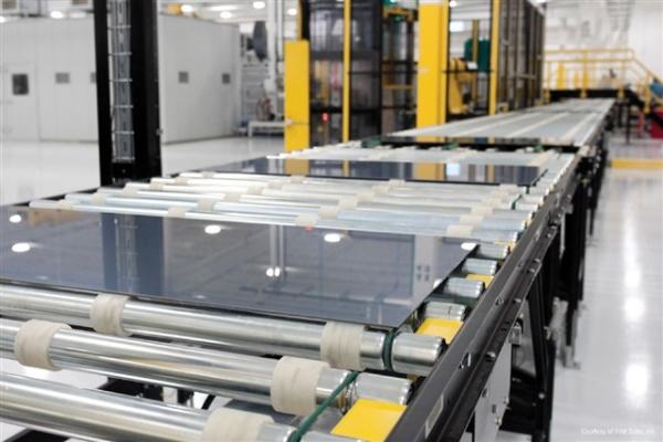 First Solar withdraws 337 case, shifts…