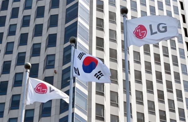 South Korea chip, panel lines stay on as…