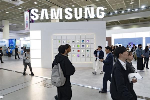 Samsung reportedly overhauls DRAM, NAND…