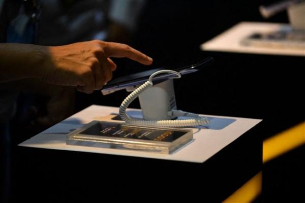 Chinese phone brands beat Samsung, Apple…