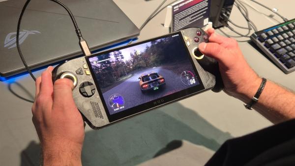 photo of It only took a short time with the Asus ROG Xbox Ally X20 to turn me into a PC gaming handheld convert image