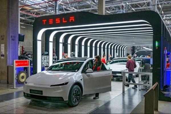 Aleees reportedly wins long-term Tesla…