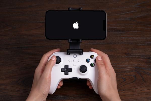 Apple is reportedly working on iPhone…