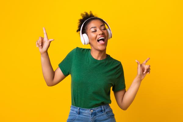 photo of Vercel revamps AI-powered v0 development platform image