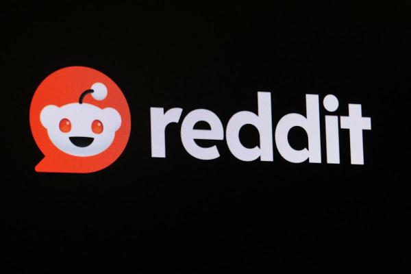 The US government wants Reddit to snitch…