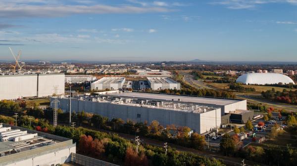 Many talks between data center…