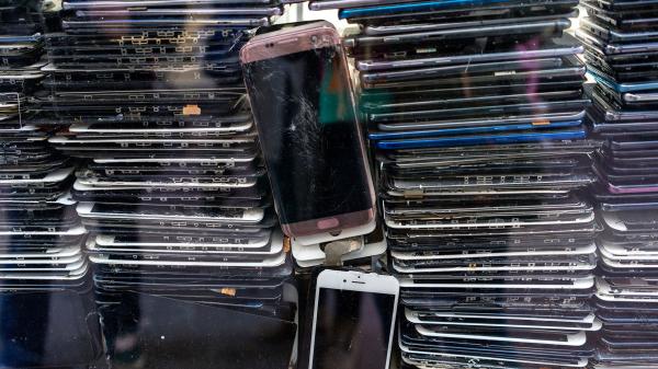 photo of Researchers recycle old phones and cluster them into ‘computing platforms’ — says processors on modern smartphones&hellip; image