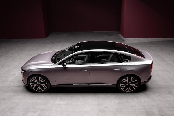 photo of Volvo reveals its ES90 EV with an 800-volt charging system image